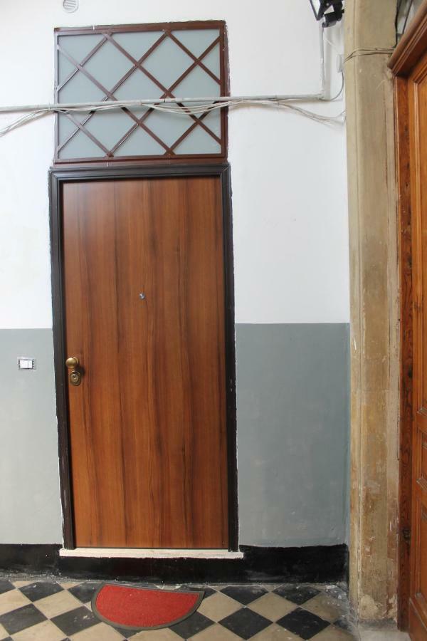 Gisira Appartment Catania Exteriör bild